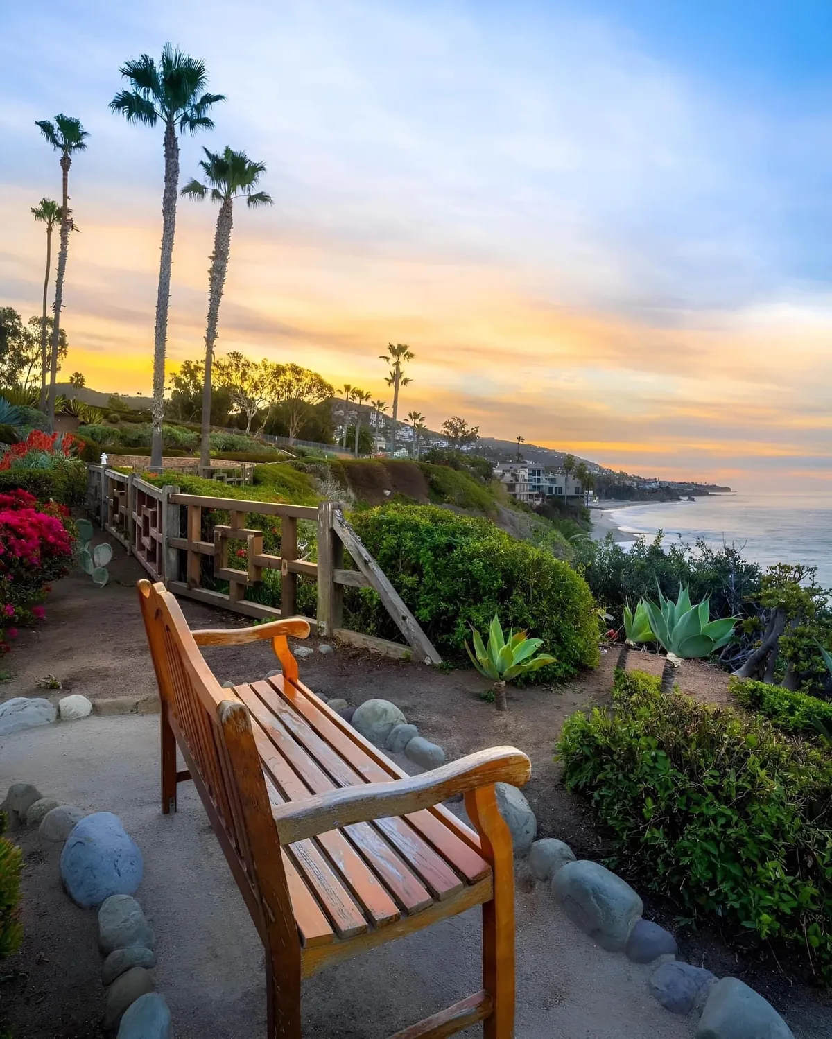 A quiet bench overlooking the Southern California coast